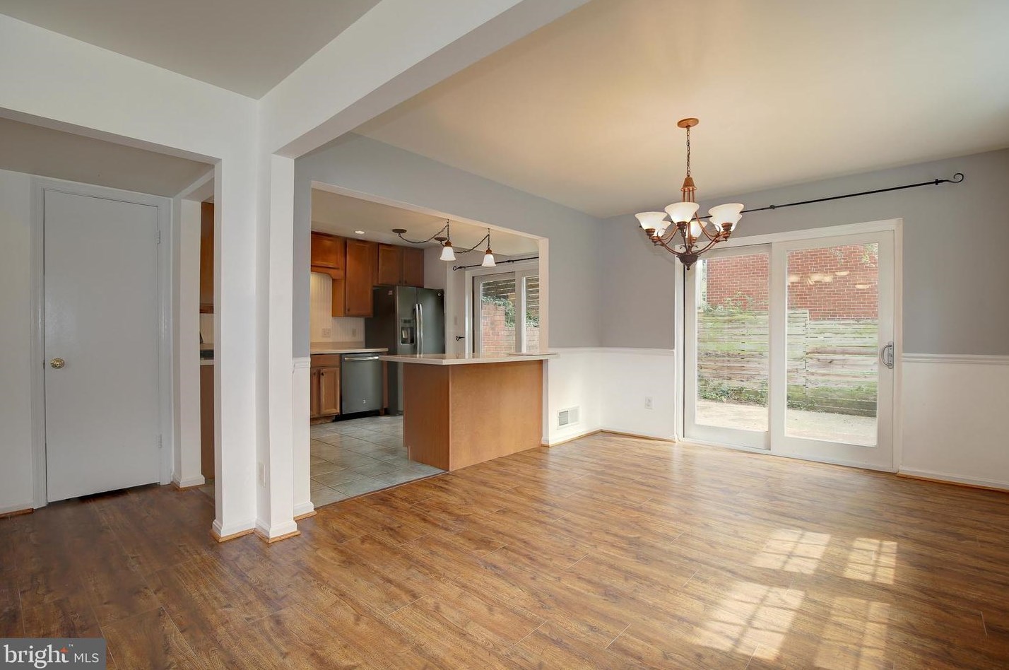 8510 Thames St, Springfield VA  22151-1324 exterior