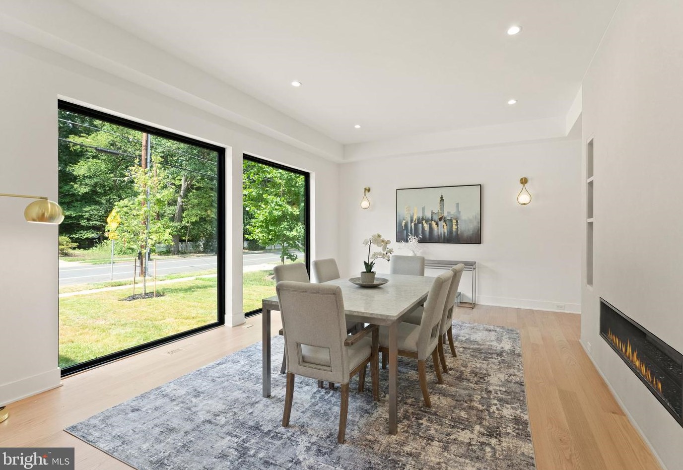 132 Kingsley Rd, Vienna VA  22180-6501 exterior