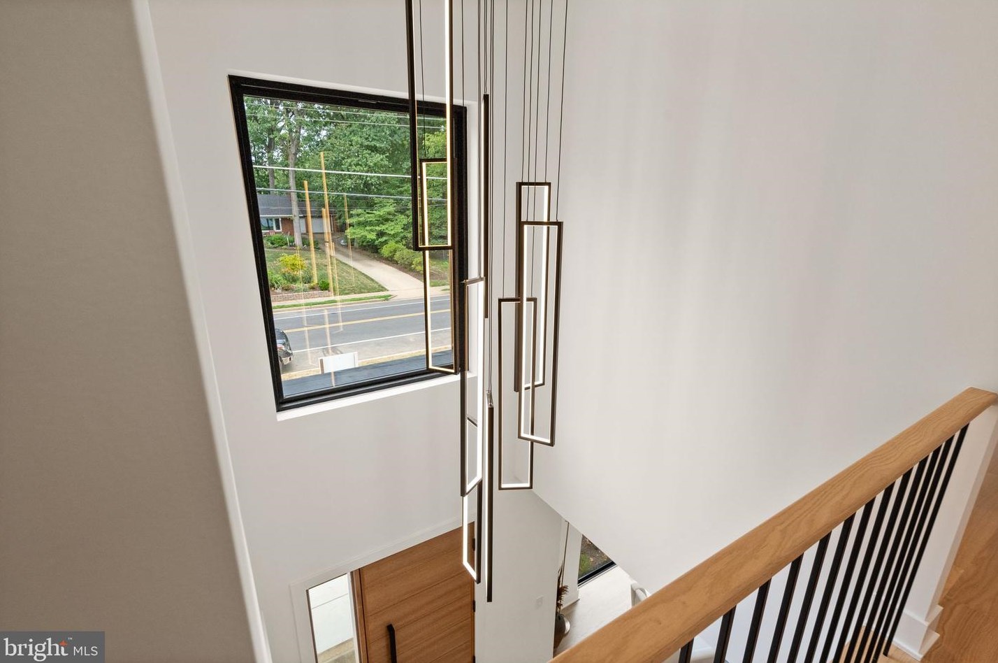 132 Kingsley Rd, Vienna VA  22180-6501 exterior