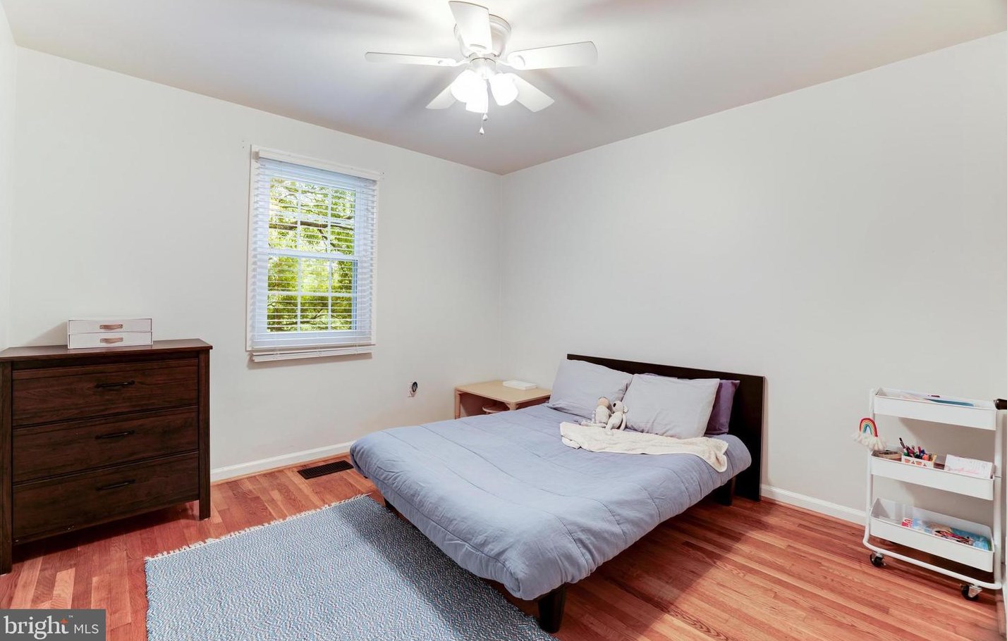 11721 Shore Dr, Herndon VA  20190-4506 exterior