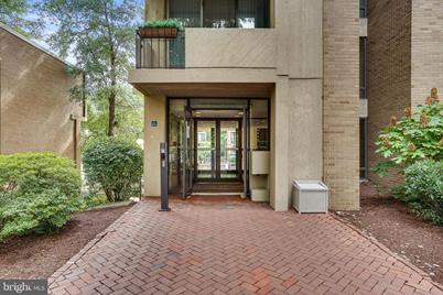 11400 Washington Plaza W #1402, Reston, VA 20190 - Photo 1