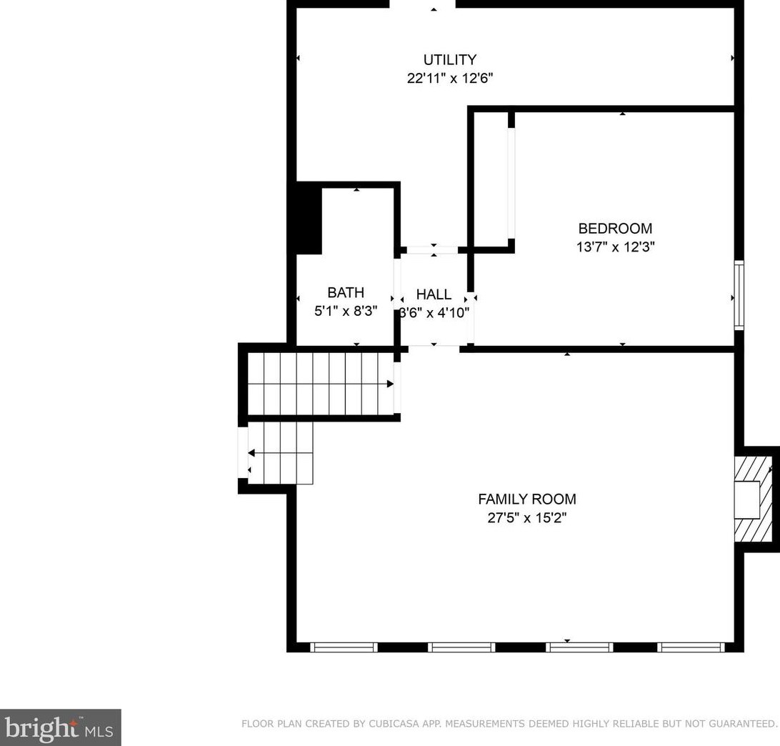 8609 Etta Dr, Springfield VA 22152-2706 exterior