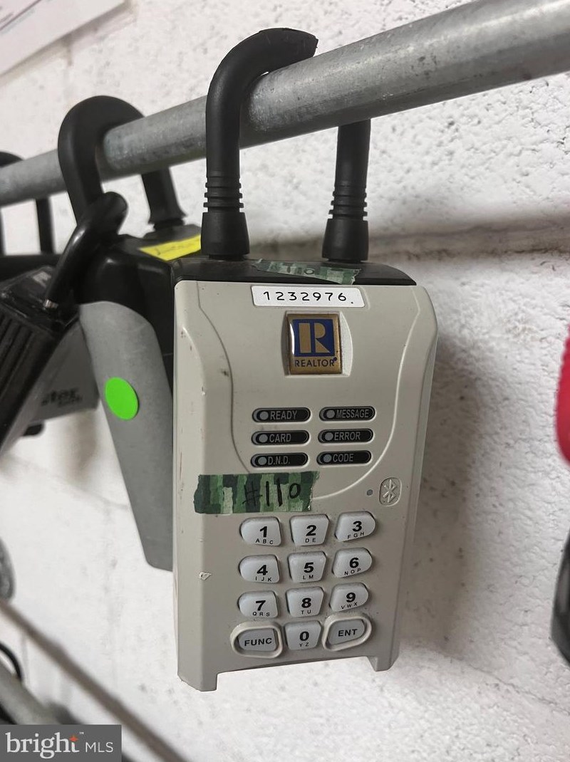 1504 Lincoln Way, Mc Lean VA  22102-5851 exterior