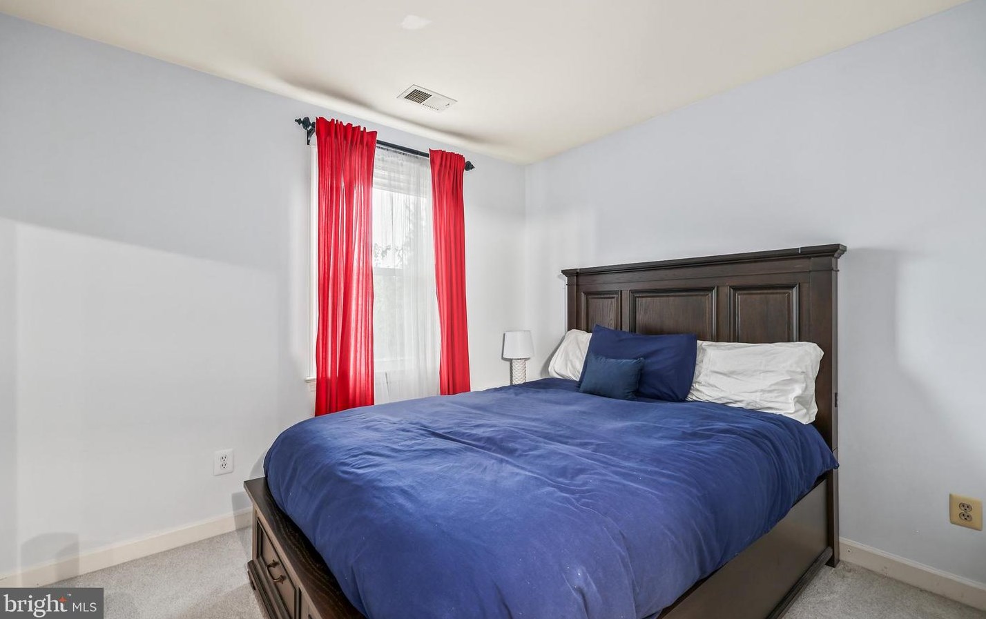 6329 Franconia Commons Dr, Alexandria VA 22310-2568 exterior