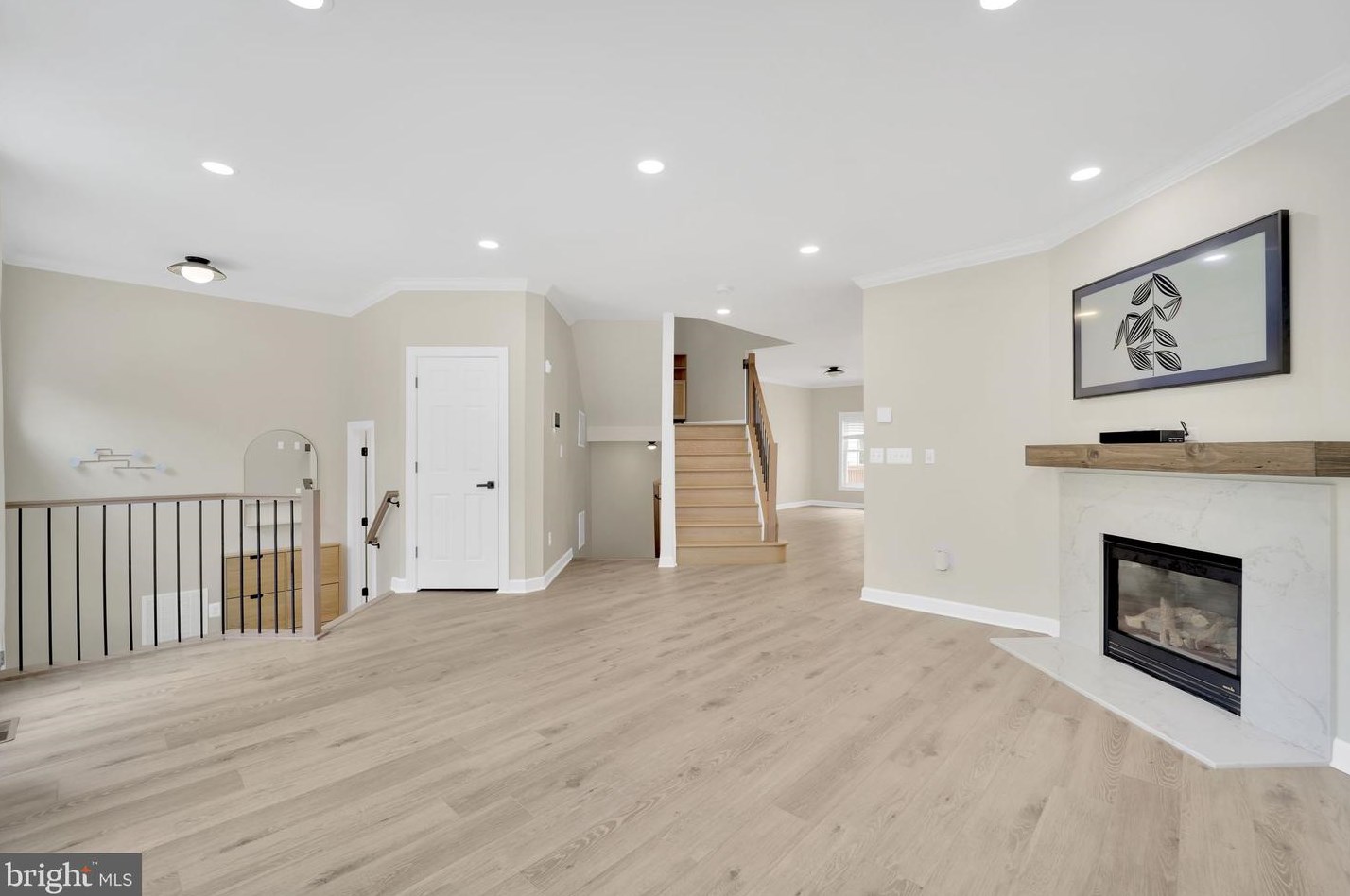 3814 Elmwood Towne Way, Alexandria VA  22303-1161 exterior