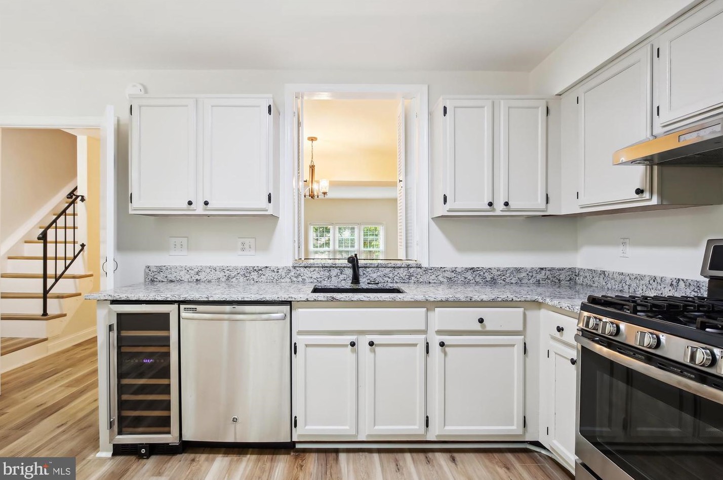 4794 Gainsborough Dr, Fairfax VA 22032-2313 exterior