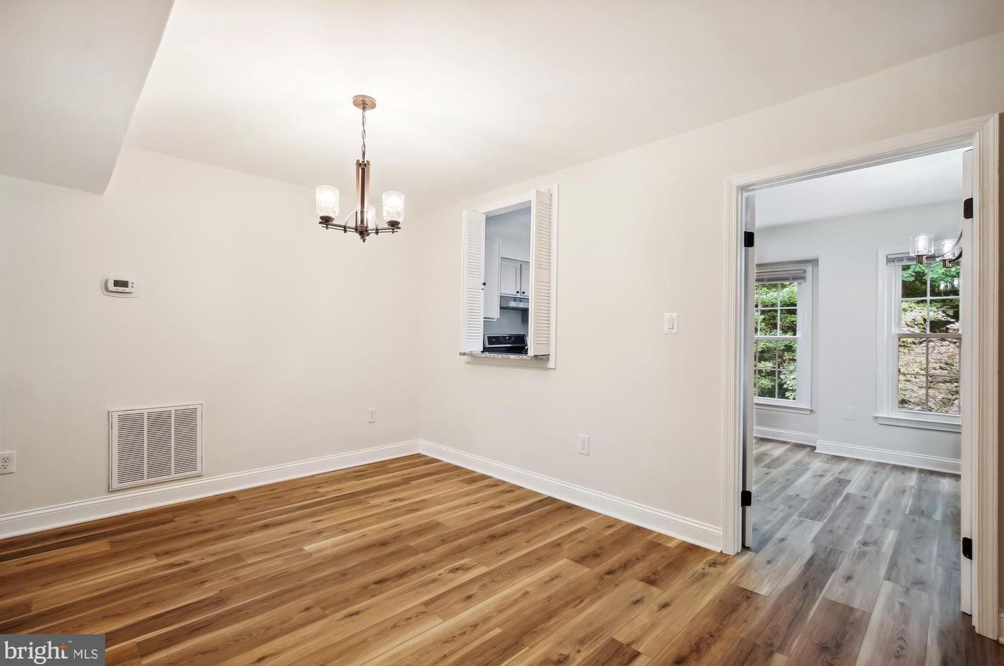 4794 Gainsborough Dr, Fairfax VA 22032-2313 exterior