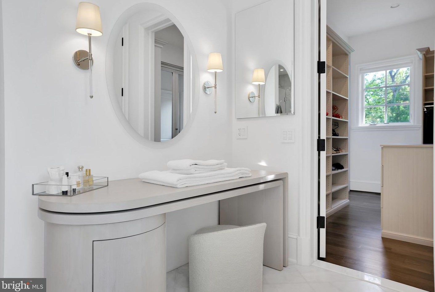 1418 Kirby Rd, Mc Lean VA 22101-3201 exterior