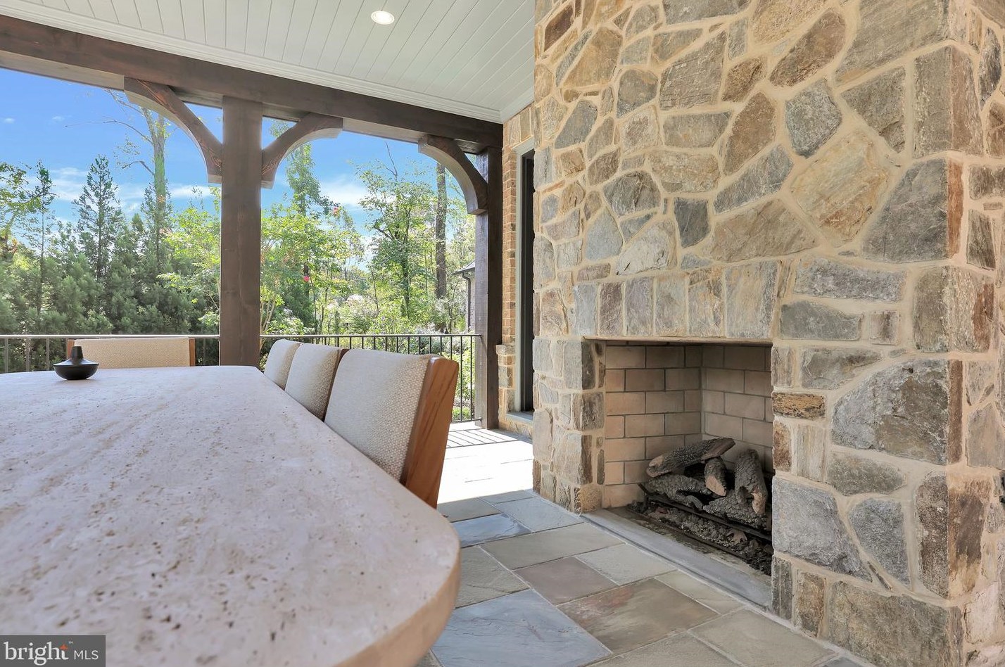 1418 Kirby Rd, Mc Lean VA 22101-3201 exterior