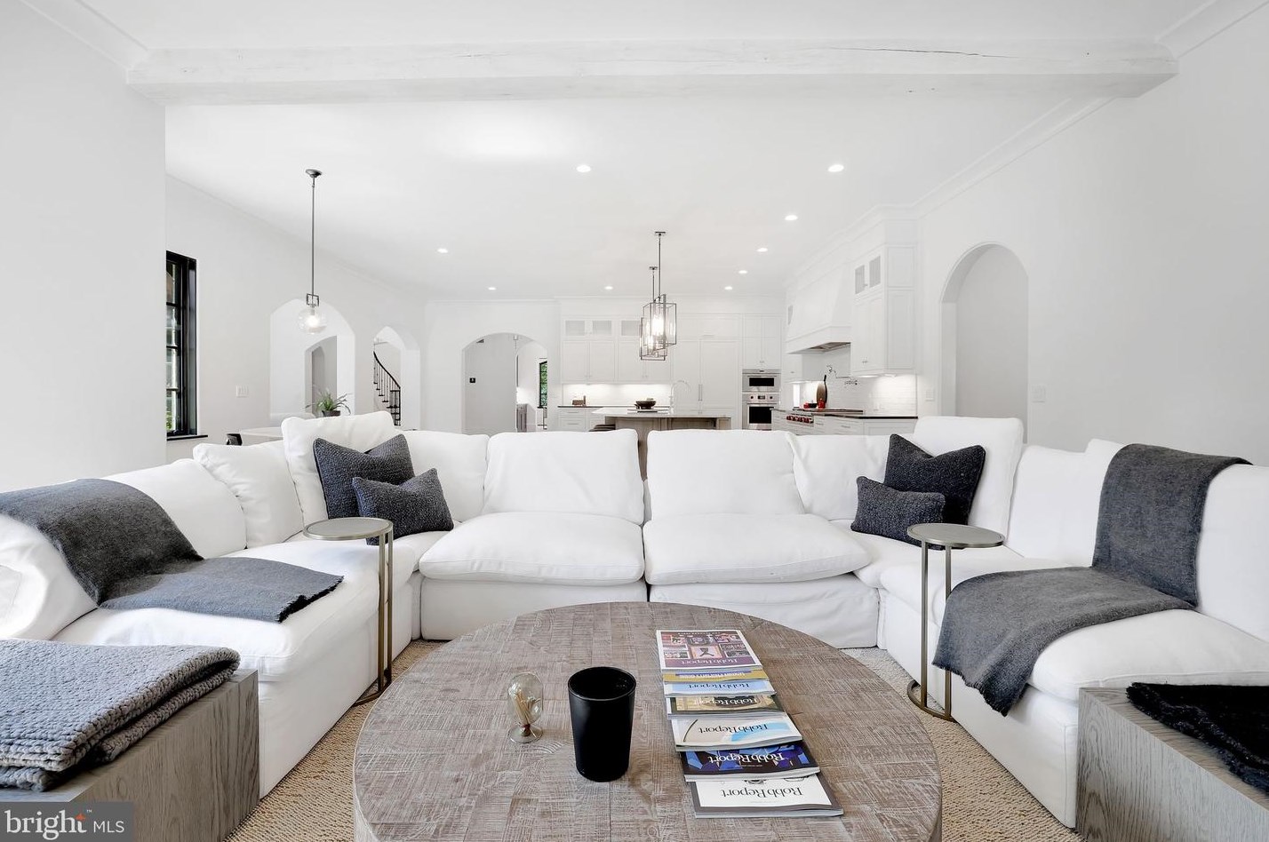 1418 Kirby Rd, Mc Lean VA 22101-3201 exterior