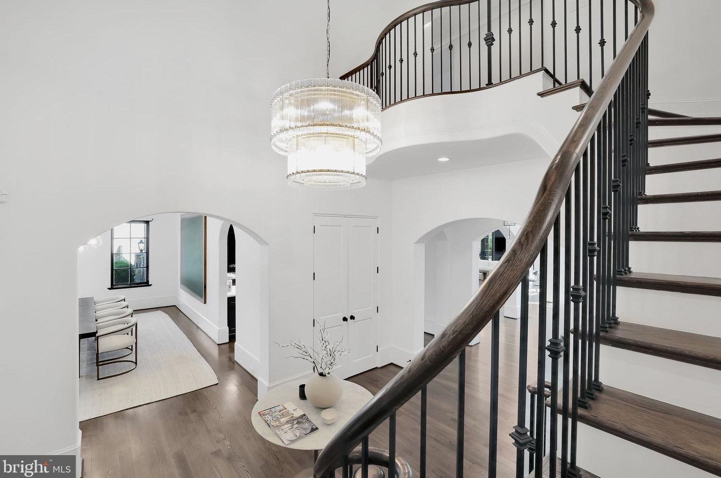 1418 Kirby Rd, Mc Lean VA 22101-3201 exterior