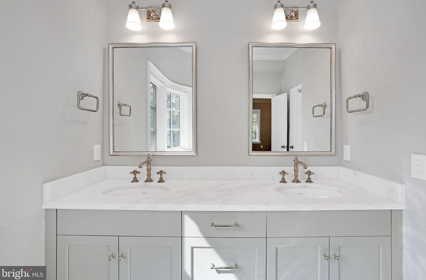 1418 Kirby Rd, Mc Lean VA 22101-3201 exterior