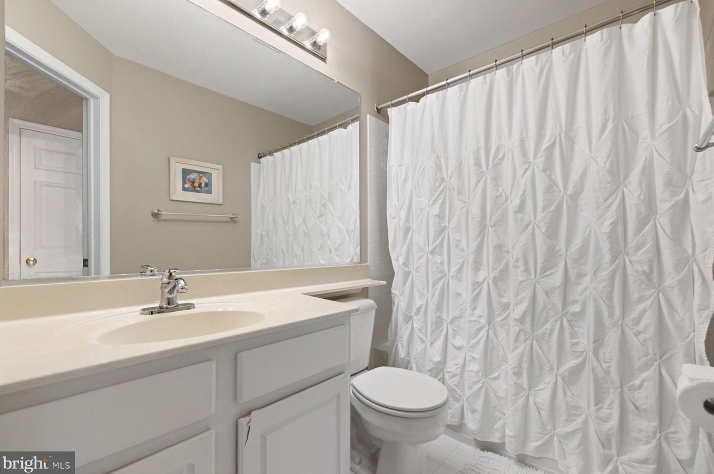 5146 Ballycastle Cir, Alexandria VA 22315-5546 exterior