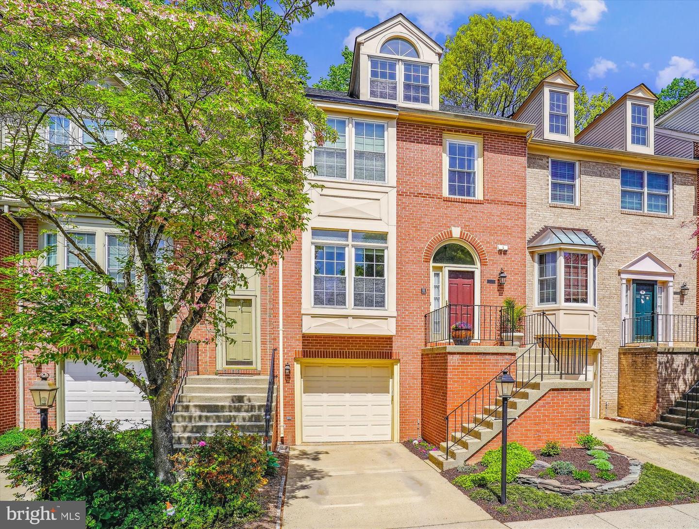 12014 Johns Pl, Fairfax, VA 22033 MLS VAFX2204760 Coldwell Banker