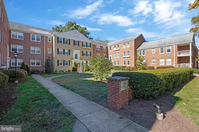 6719 W Wakefield Drive #B1, Alexandria, VA 22307 - Photo 1