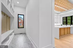 4609 Willow Run Dr, Annandale, VA 22003 - Photo 19