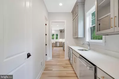 9017 Ellenwood Lane, Fairfax, VA 22032 - Photo 29