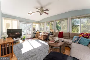 9723 Counsellor Dr, Vienna, VA 22181 - Photo 11