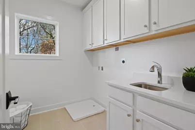 607 Truman Circle SW, Vienna, VA 22180 - Photo 29