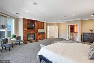 7024 Green Oak Dr, McLean, VA 22101 - Photo 59