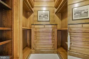 8023 Georgetown Pike, McLean, VA 22102 - Photo 41