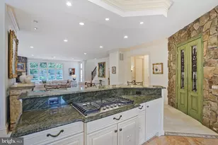 8023 Georgetown Pike, McLean, VA 22102 - Photo 27