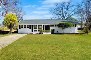 4609 Cottonwood Pl, Alexandria, VA 22310 - Photo 1