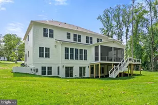 3006 Weber Pl, Oakton, VA 22124 - Photo 3