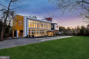 6304 Old Dominion Dr, McLean, VA 22101 - Photo 1