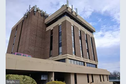 301 Maple Avenue #630, Vienna, VA 22180 - Photo 3