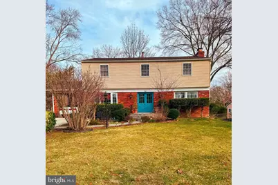 8647 Braddock Avenue, Alexandria, VA 22309 - Photo 1