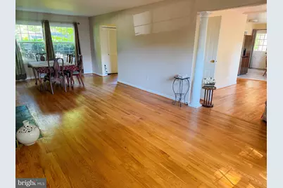 8647 Braddock Avenue, Alexandria, VA 22309 - Photo 9