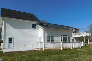 10828 Miller Rd, Oakton, VA 22124 - Photo 43