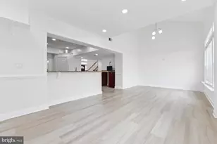 10828 Miller Rd, Oakton, VA 22124 - Photo 17