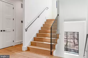 3946 N Dumbarton St, McLean, VA 22101 - Photo 3