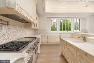 1181 Ballantrae Ln, McLean, VA 22101 - Photo 35