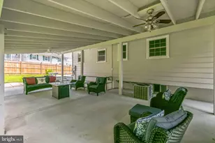 8902 Sylvania St, Lorton, VA 22079 - Photo 31