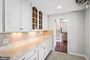 6606 Huntsman Blvd, Springfield, VA 22152 - Photo 15