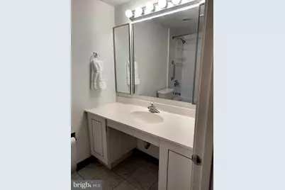 8360 Greensboro Drive #208, McLean, VA 22102 - Photo 37
