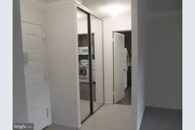 8360 Greensboro Drive #208, McLean, VA 22102 - Photo 9