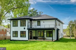 103 St Andrews Dr NE, Vienna, VA 22180 - Photo 33