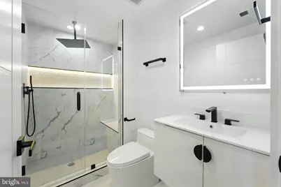 103 Saint Andrews Drive NE, Vienna, VA 22180 - Photo 31