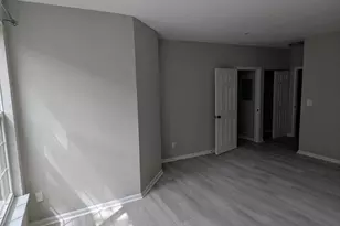 8183 Carnegie Hall Ct, Vienna, VA 22180 - Photo 5