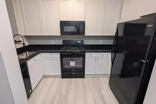 8183 Carnegie Hall Ct, Vienna, VA 22180 - Photo 21