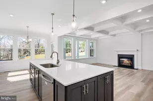 8757 Southern Oaks Pl, Lorton, VA 22079 - Photo 25