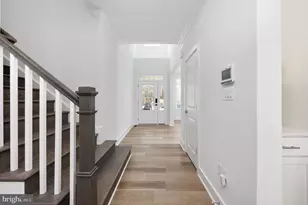 8757 Southern Oaks Pl, Lorton, VA 22079 - Photo 11