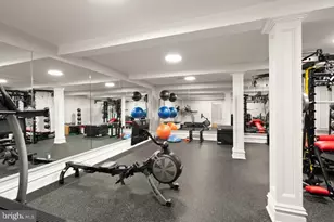 1039 Aziza Ct, Great Falls, VA 22066 - Photo 25