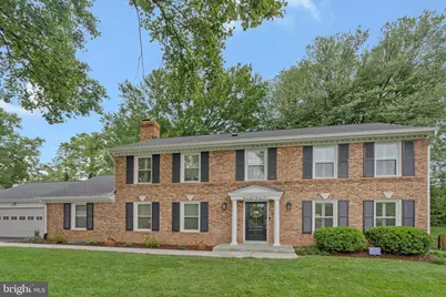 9825 Vale Road, Vienna, VA 22181 - Photo 1