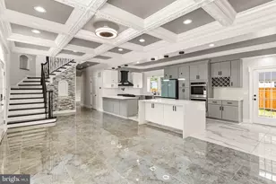 8213 Hocking Pl, Alexandria, VA 22309 - Photo 5