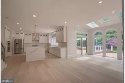 10124 Wendover Drive, Vienna, VA 22181 - Photo 7